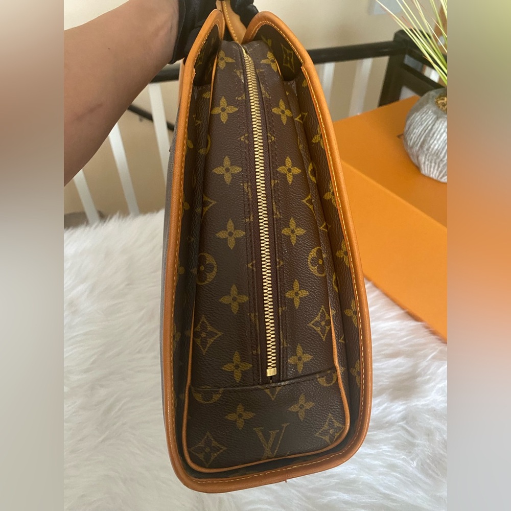 LV Rivoli Briefcase Monogram - Picture 12 of 16
